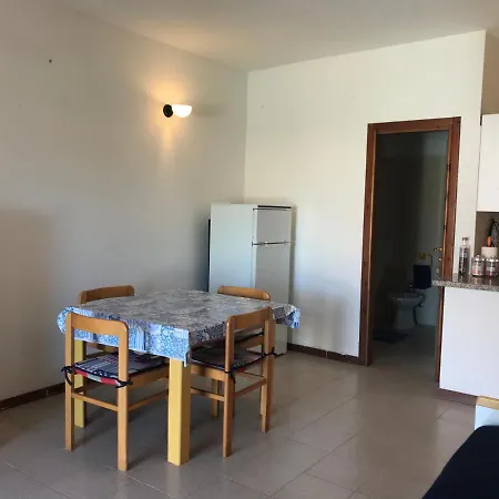 In Villaggio I Fari 別荘 ポルト・サン・パーオロ